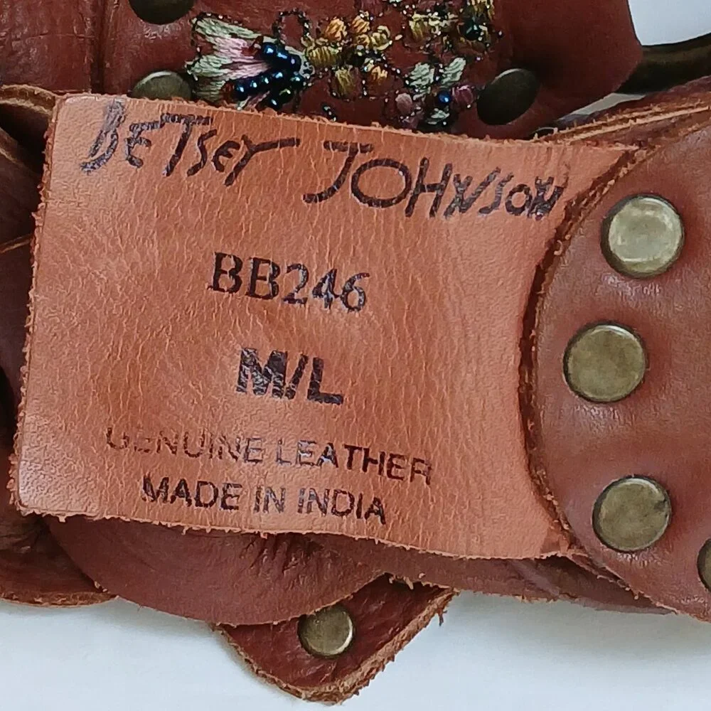 Vintage Brown  Studded Leather Embroidered Floral Beaded  Brass Ring Belt